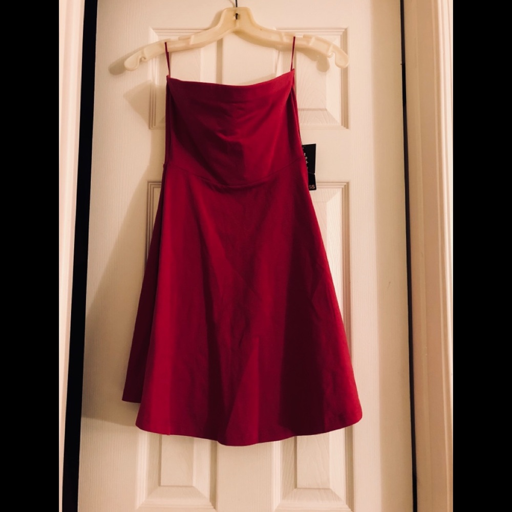 Express Magenta Strapless Dress